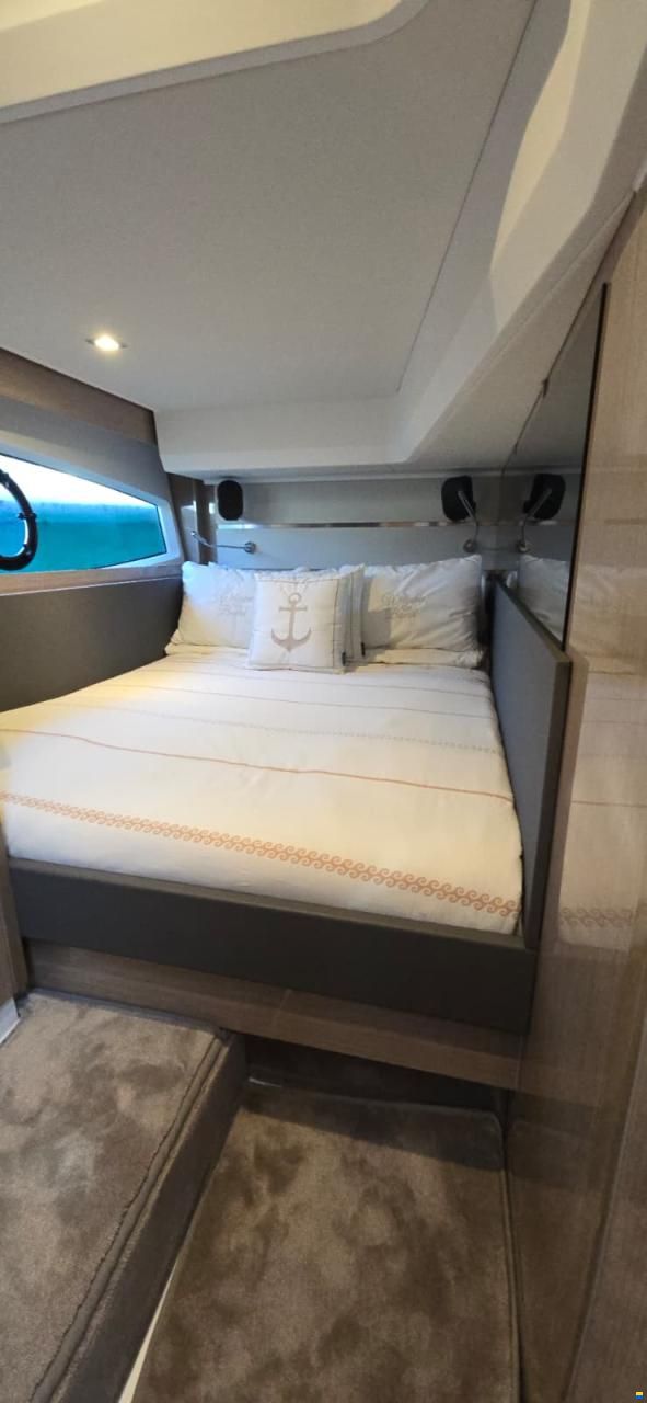Sealine F 430