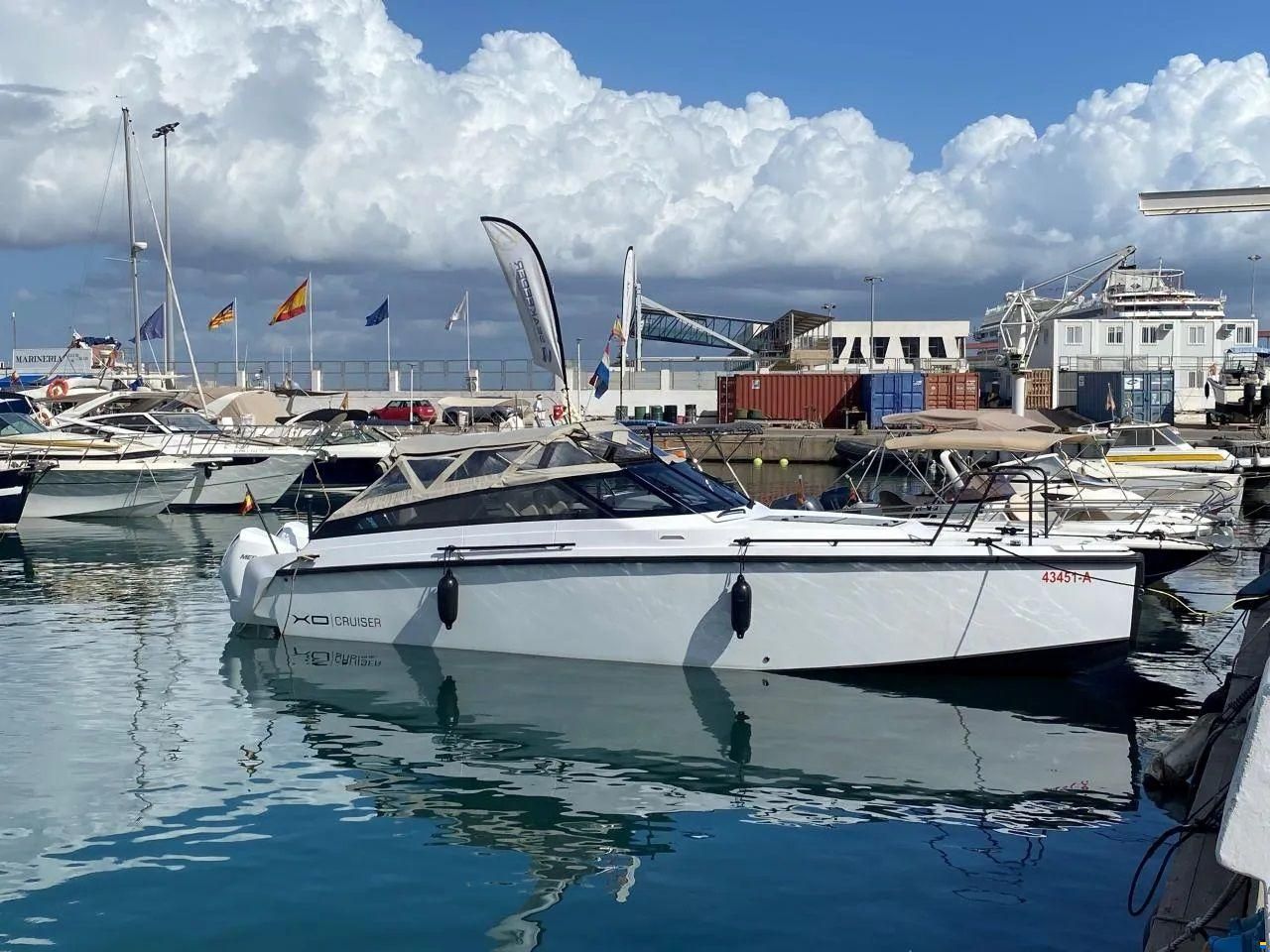 XO Boats - 270 Cruiser