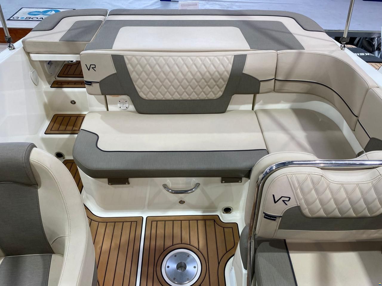 Bayliner VR5C