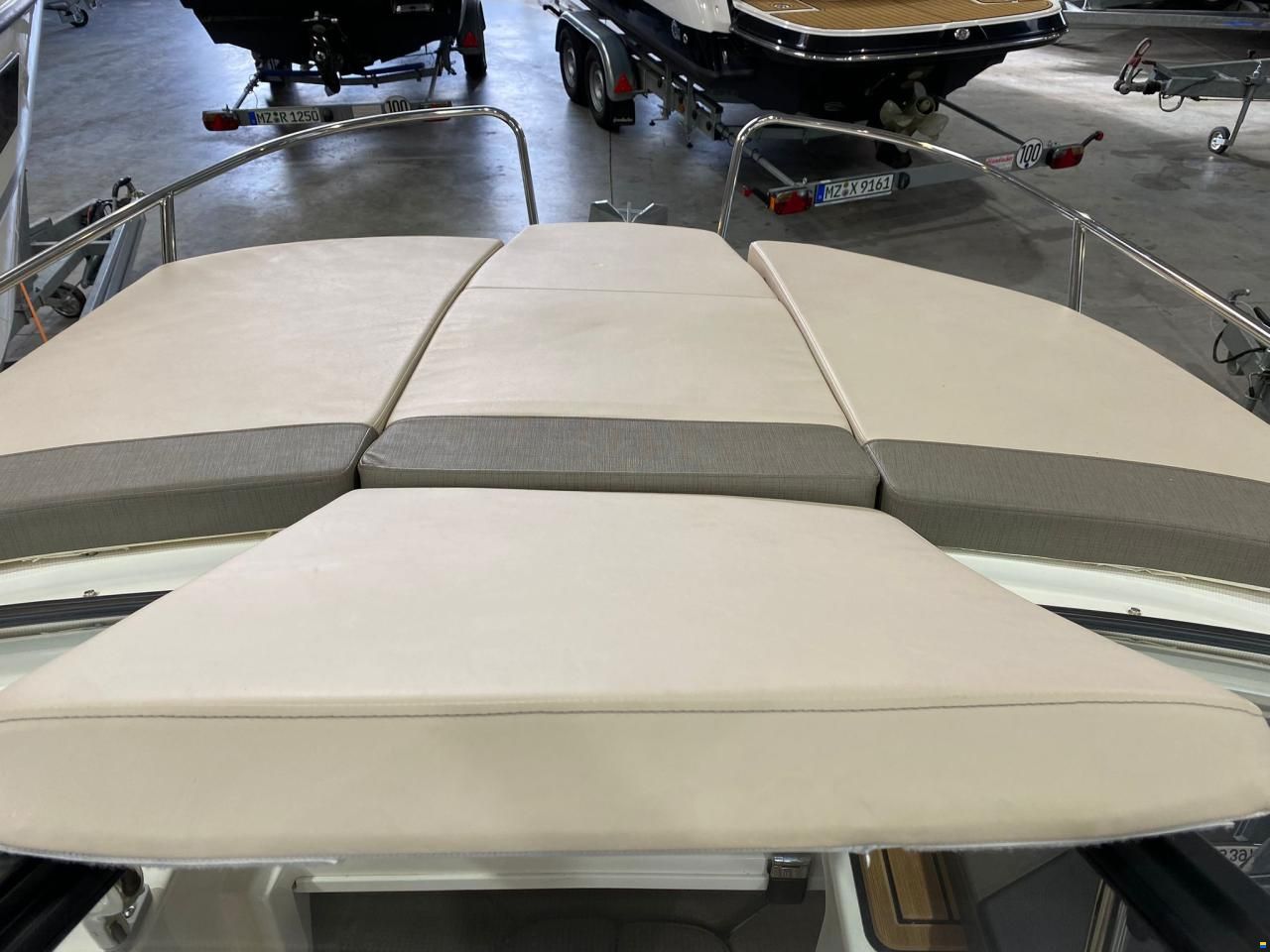 Bayliner VR5C