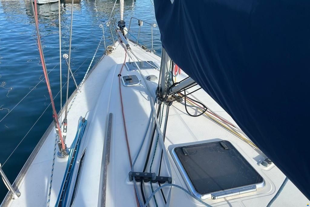Dufour 40 Performance