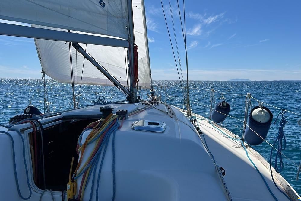 Dufour 40 Performance