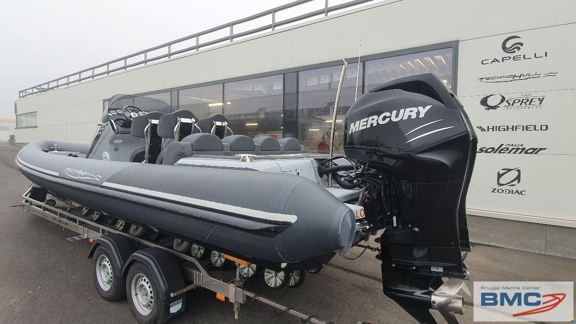 Technohull Aquavite 888