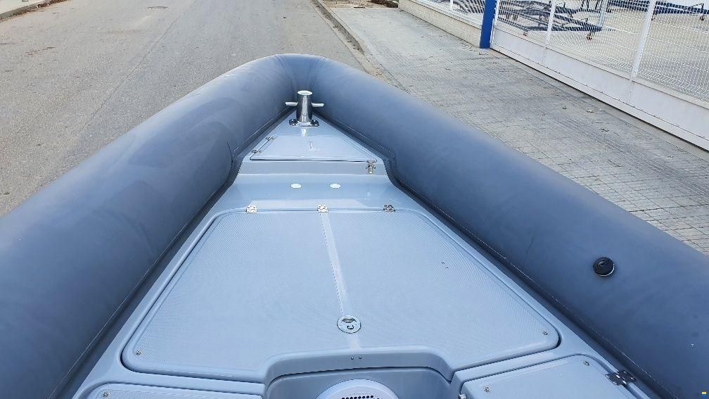 Technohull Aquavite 888