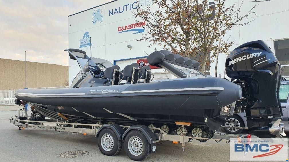 Technohull Aquavite 888