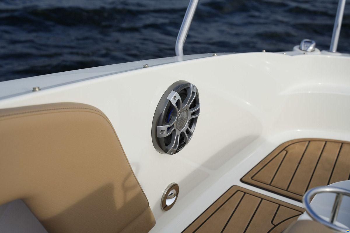 Sea Ray Sundancer 320