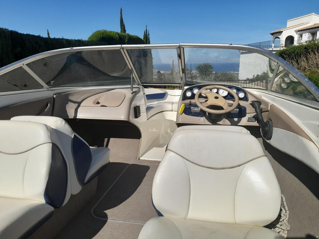 Bayliner 185