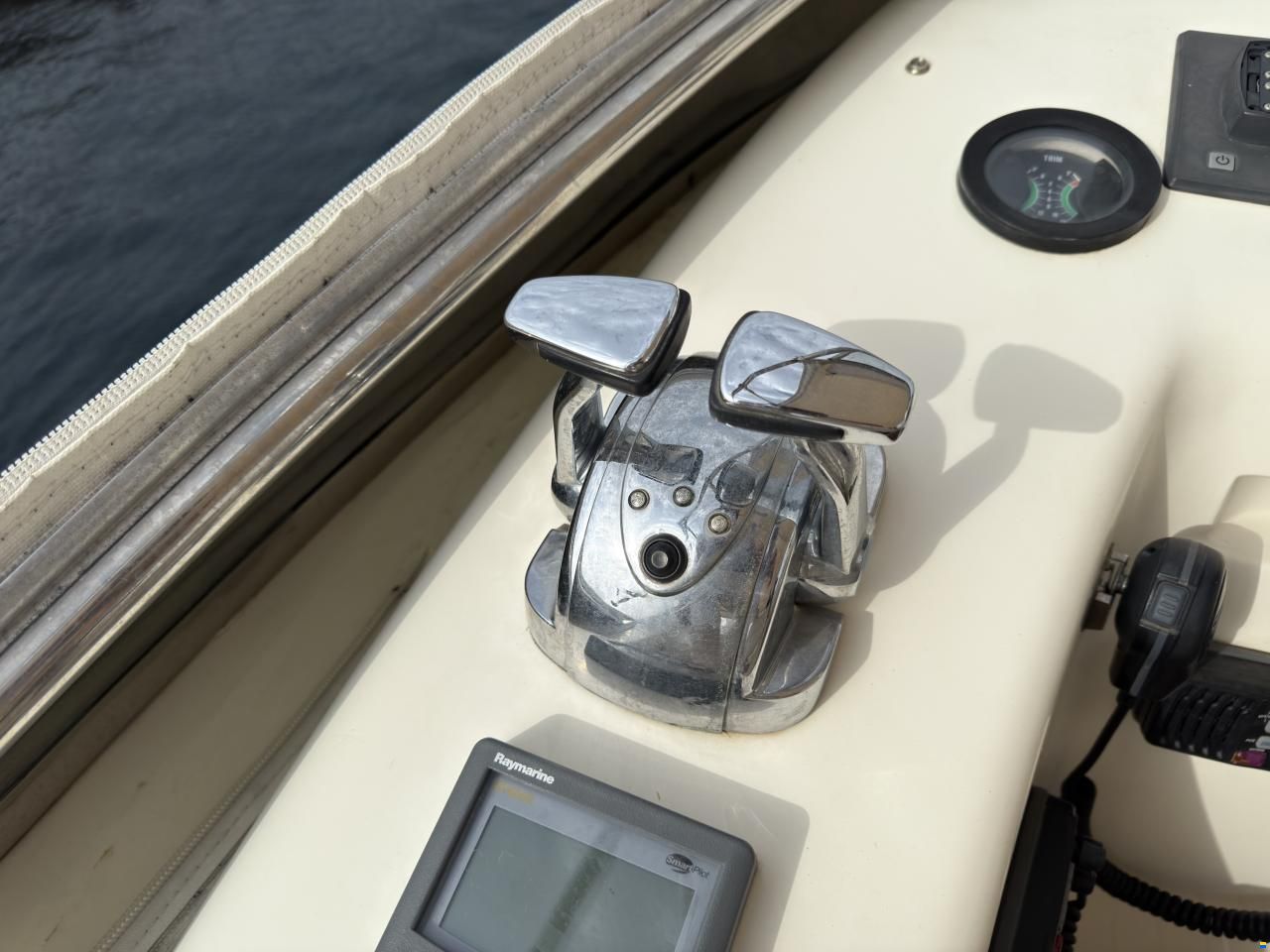Azimut 68 Plus