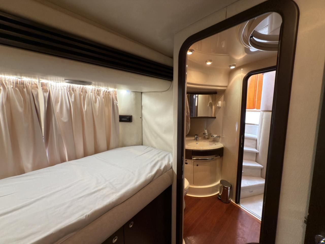 Azimut 68 Plus