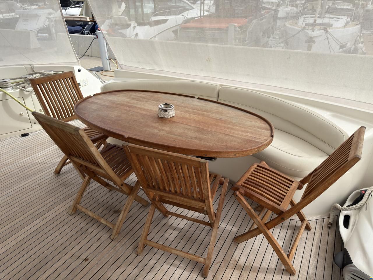 Azimut 68 Plus