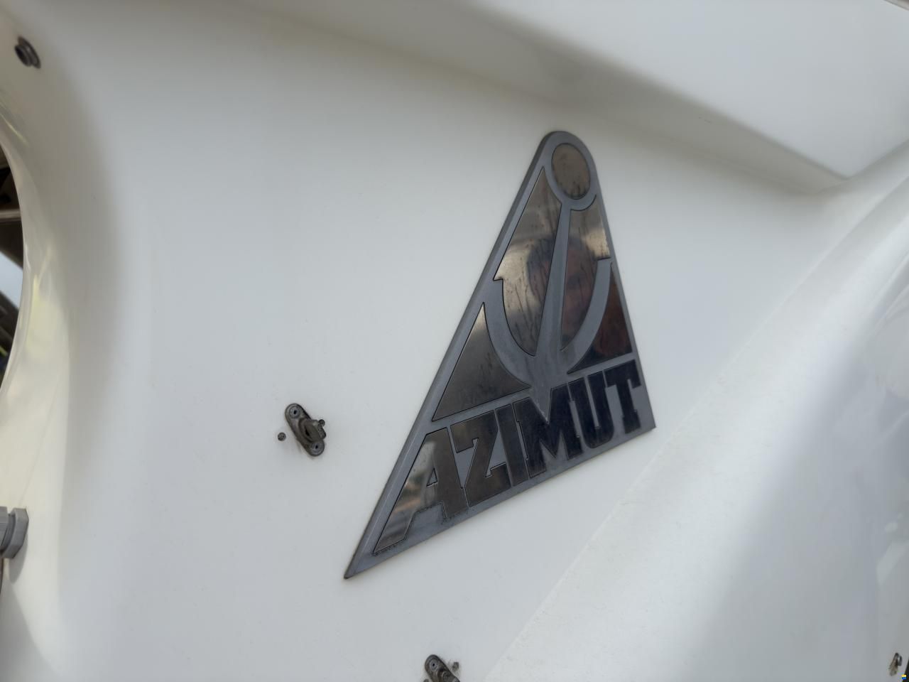Azimut 68 Plus