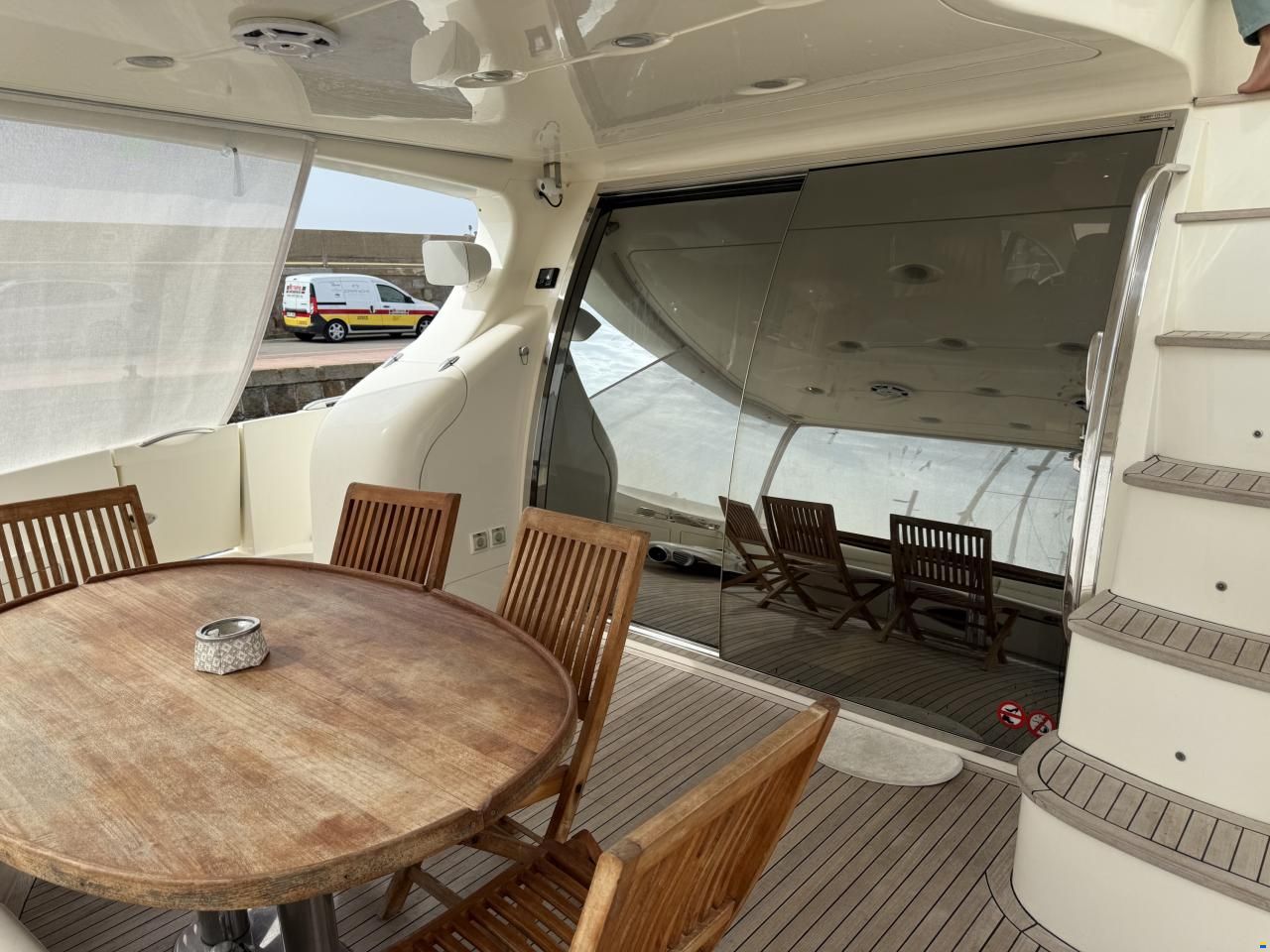 Azimut 68 Plus