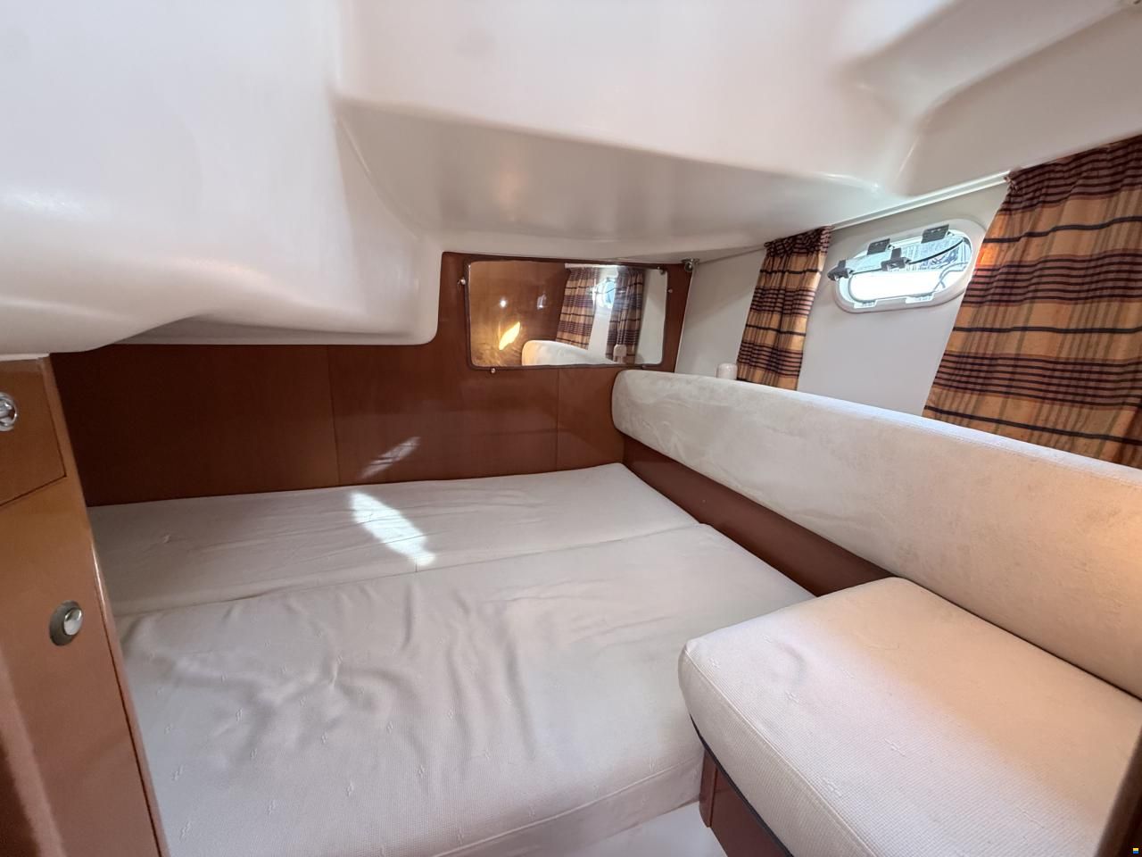 Jeanneau Prestige 34