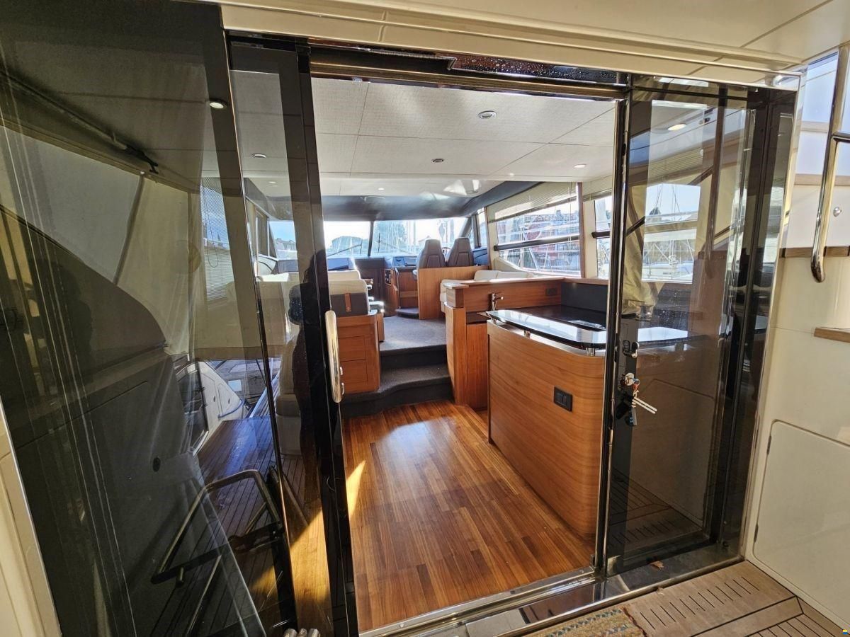 Princess 52