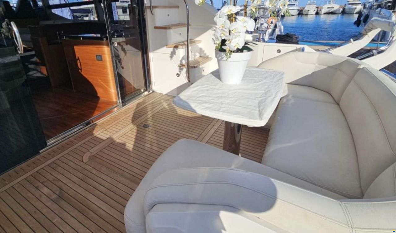 Princess 52