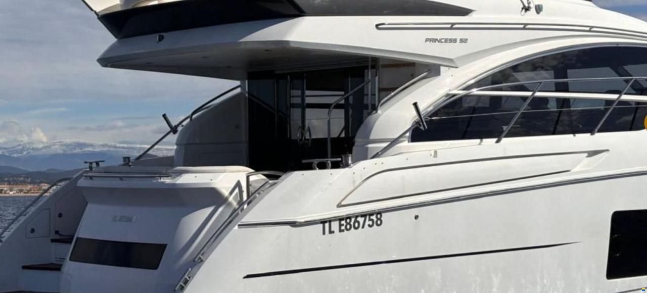 Princess 52