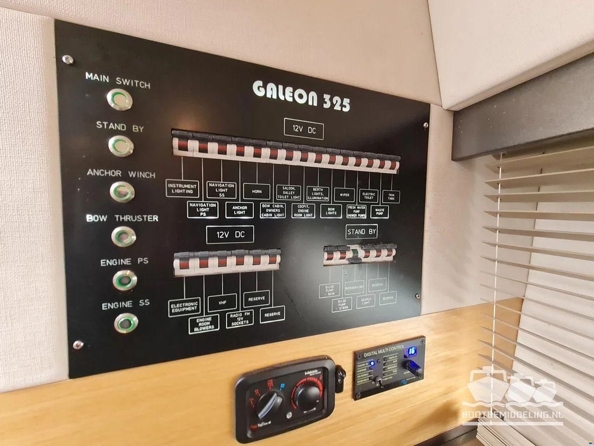Galeon 325 Open