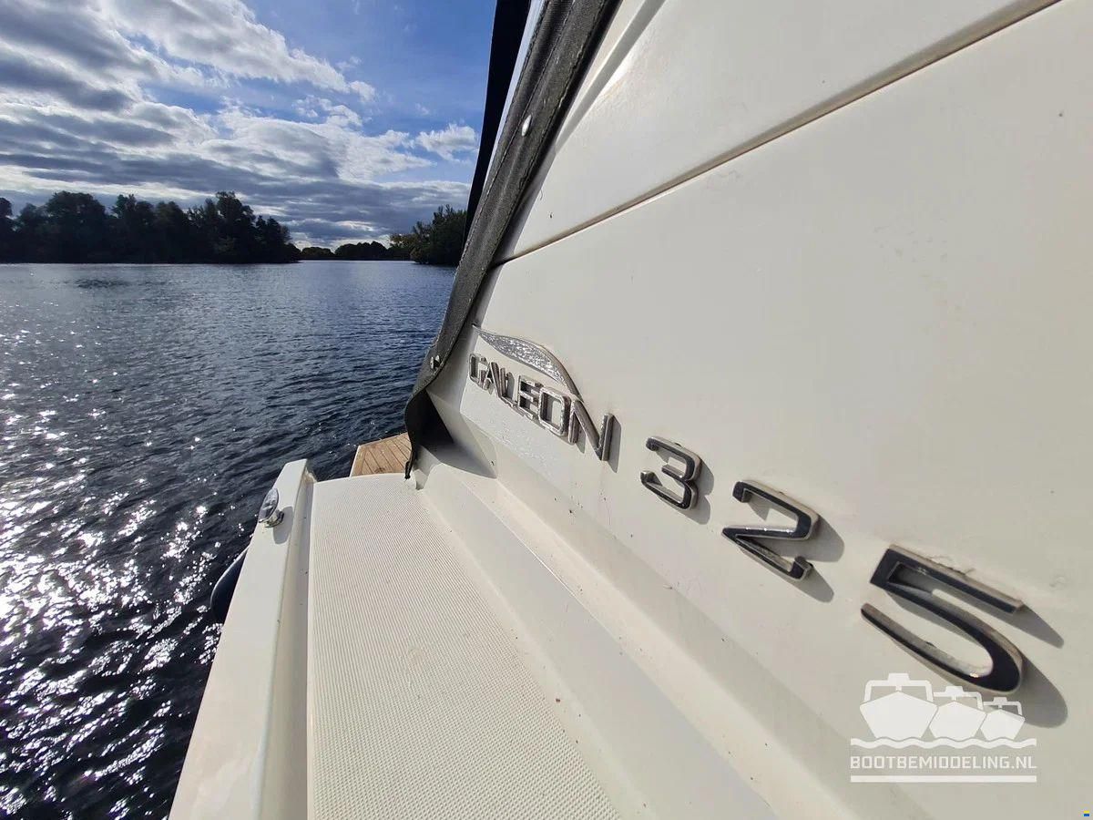 Galeon 325 Open