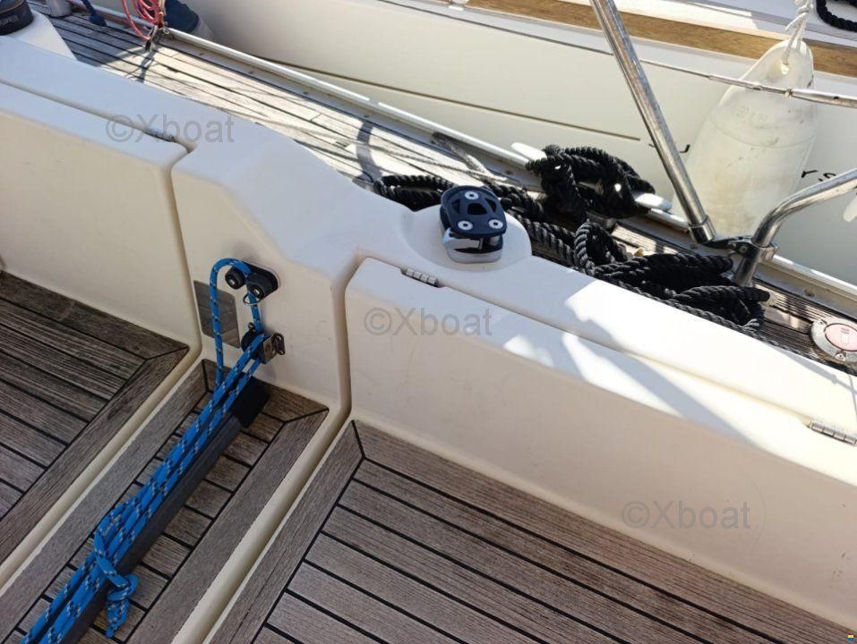 Hanse 371