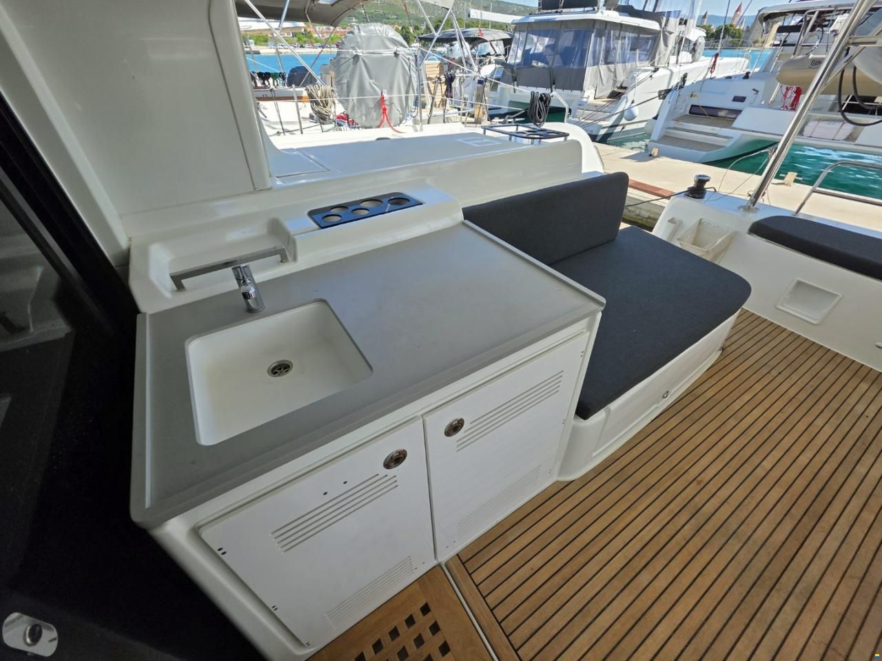 Lagoon 46