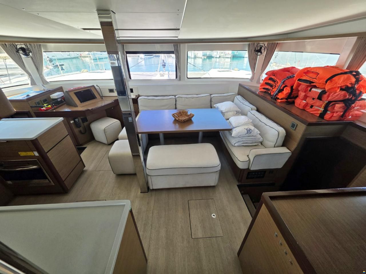 Lagoon 46