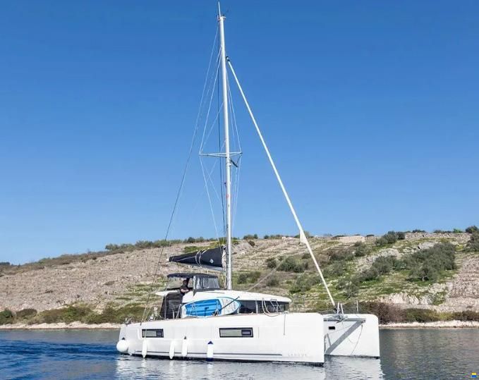 Lagoon 40
