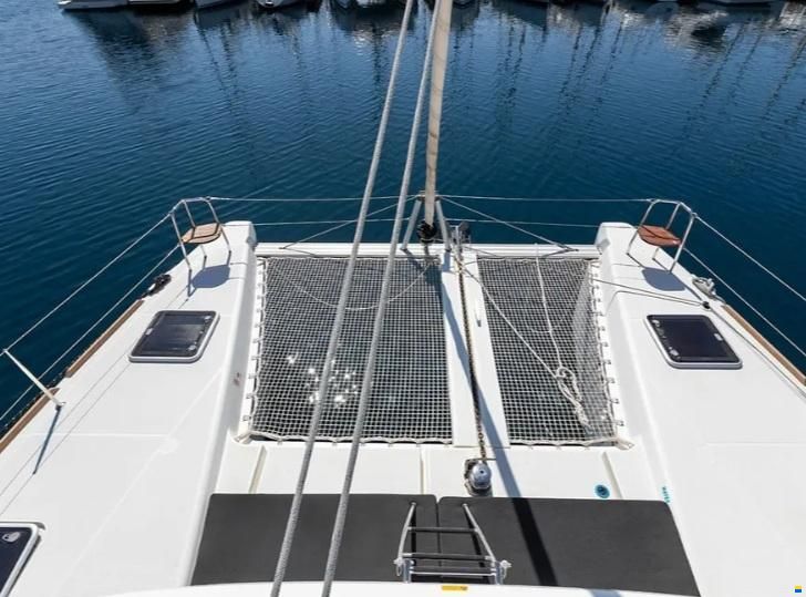 Lagoon 40