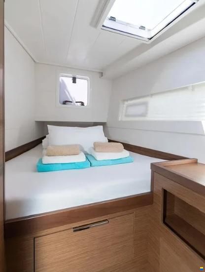 Lagoon 40