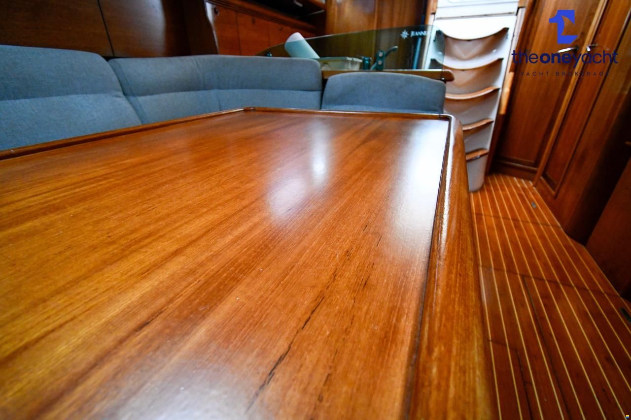 Jeanneau Sun Odyssey 43
