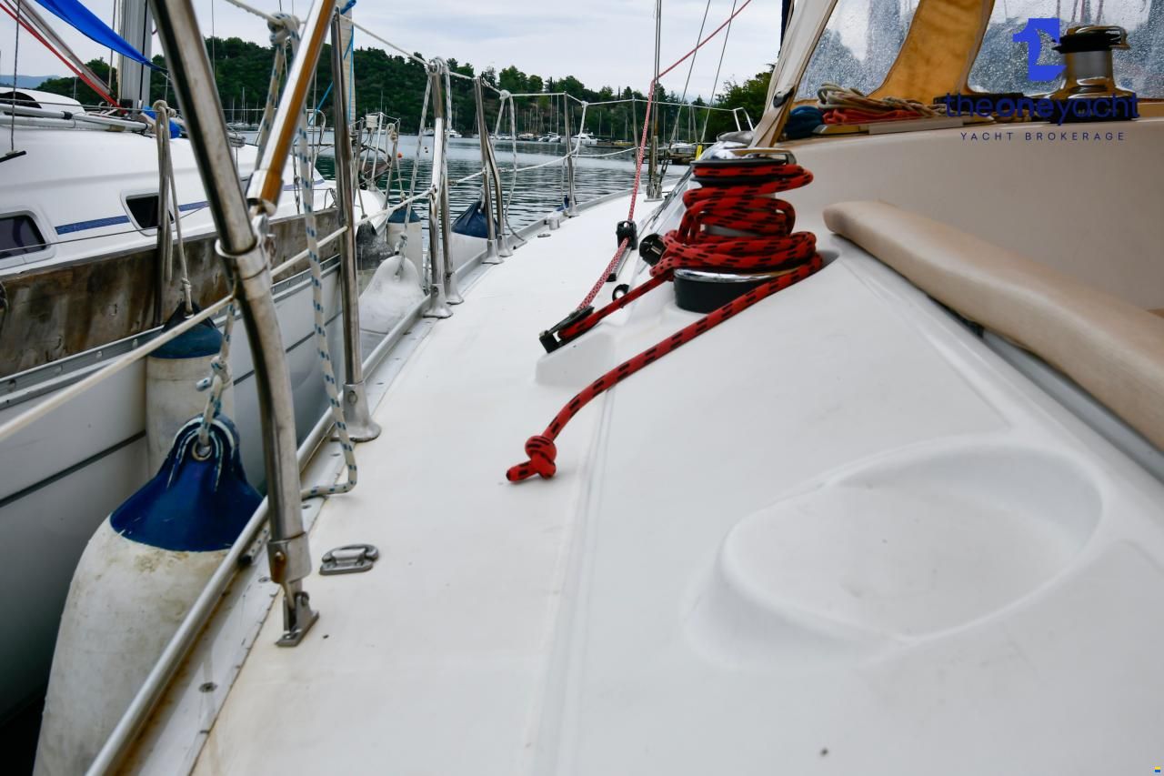 Jeanneau Sun Odyssey 43