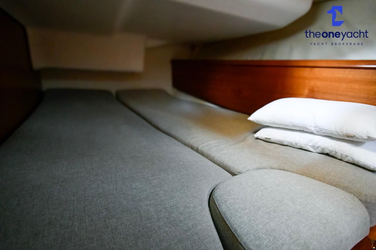 Jeanneau Sun Odyssey 43