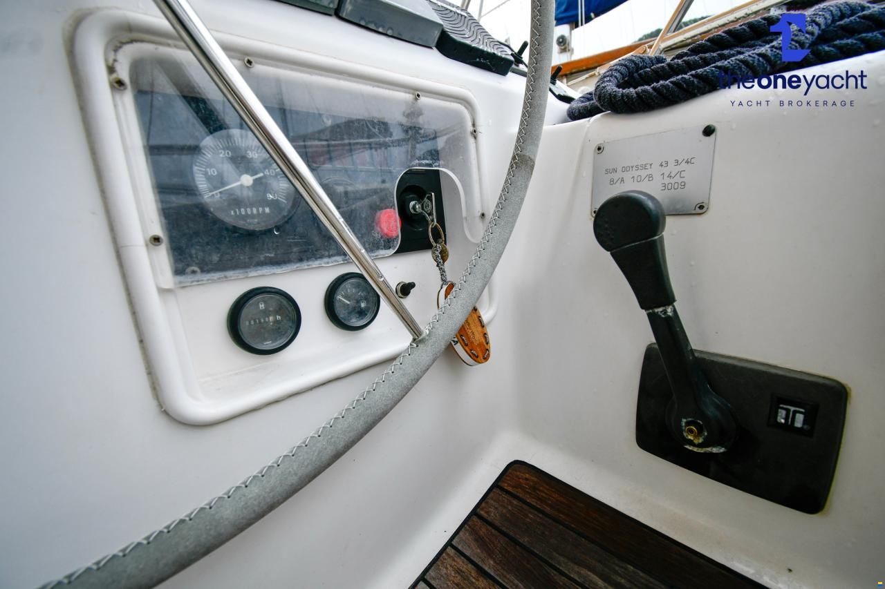 Jeanneau Sun Odyssey 43