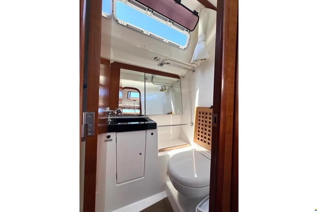 Dufour 45E Performance