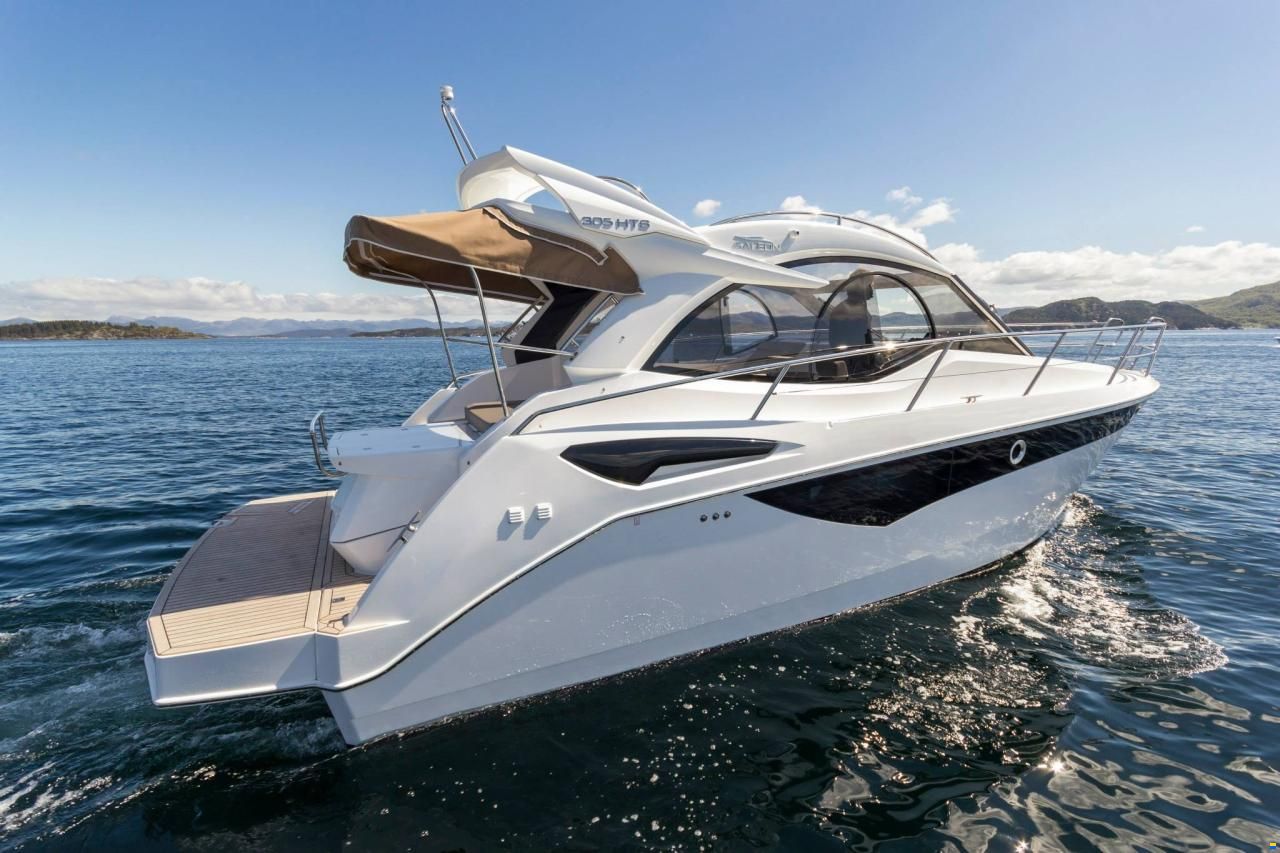 Galeon 305 HTS