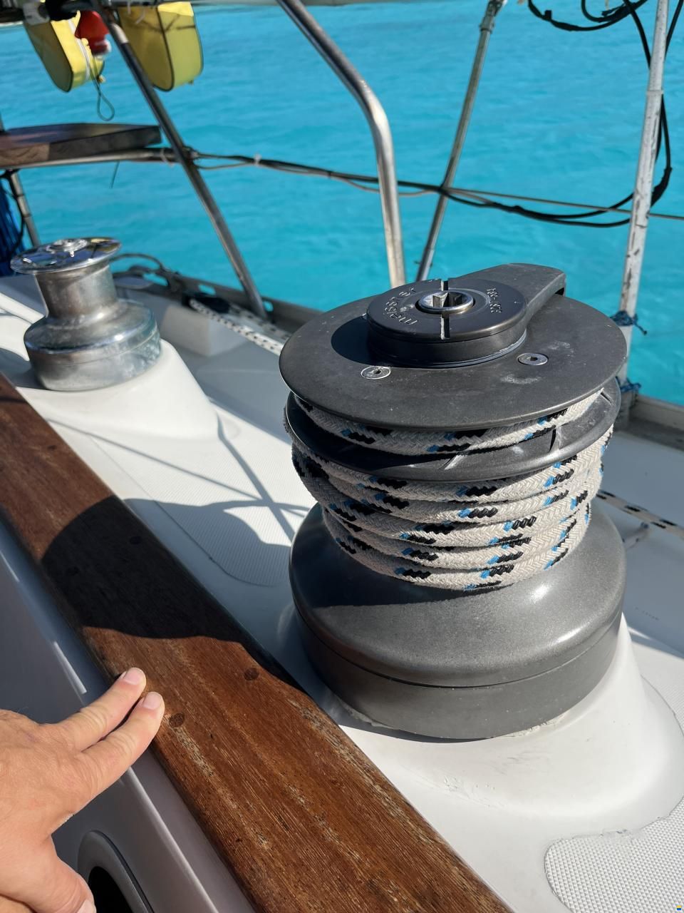Dromor Triton 48