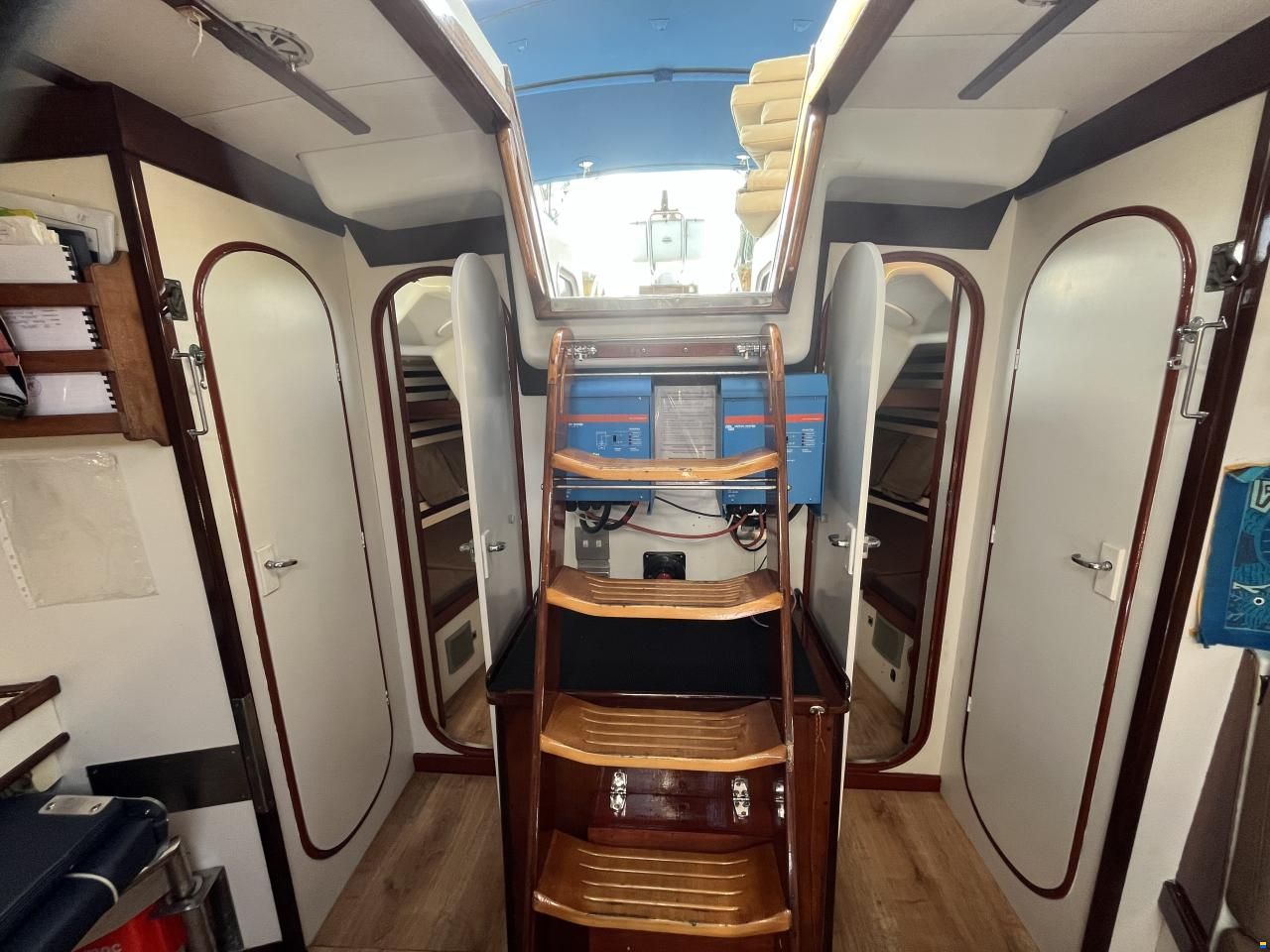 Dromor Triton 48