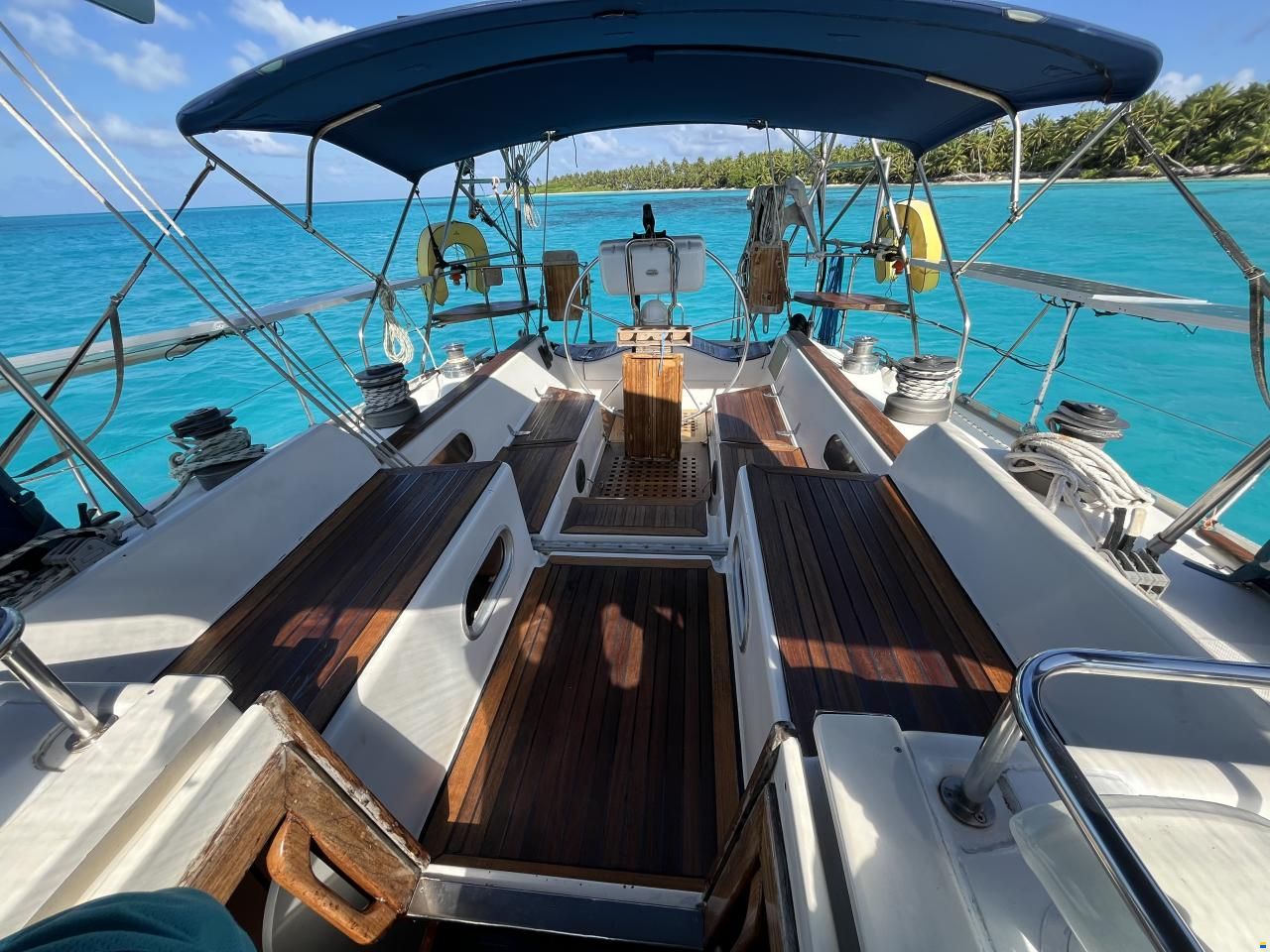 Dromor Triton 48