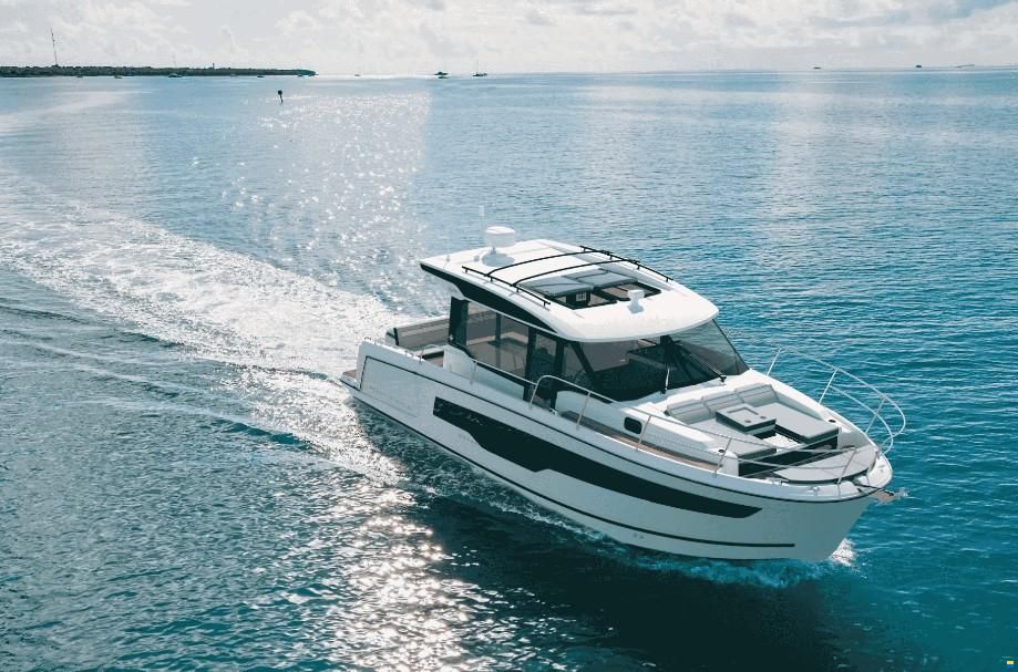 Jeanneau Merry Fisher 1095 Coupe