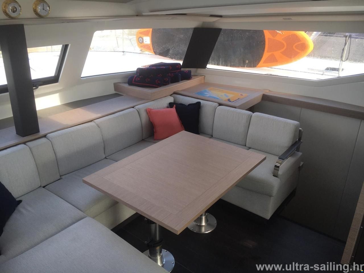 Fountaine Pajot Elba 45