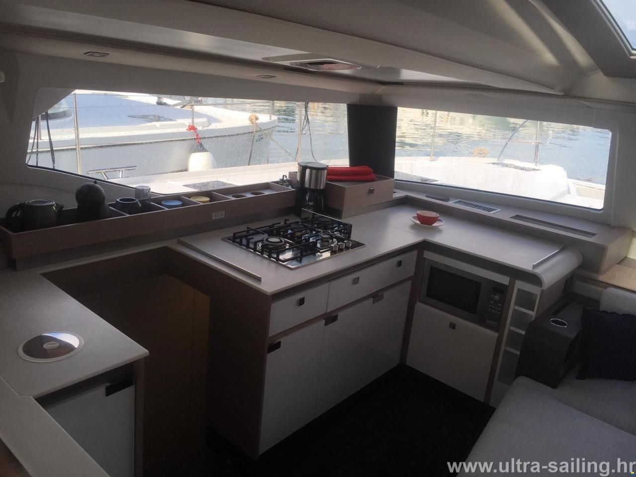 Fountaine Pajot Elba 45