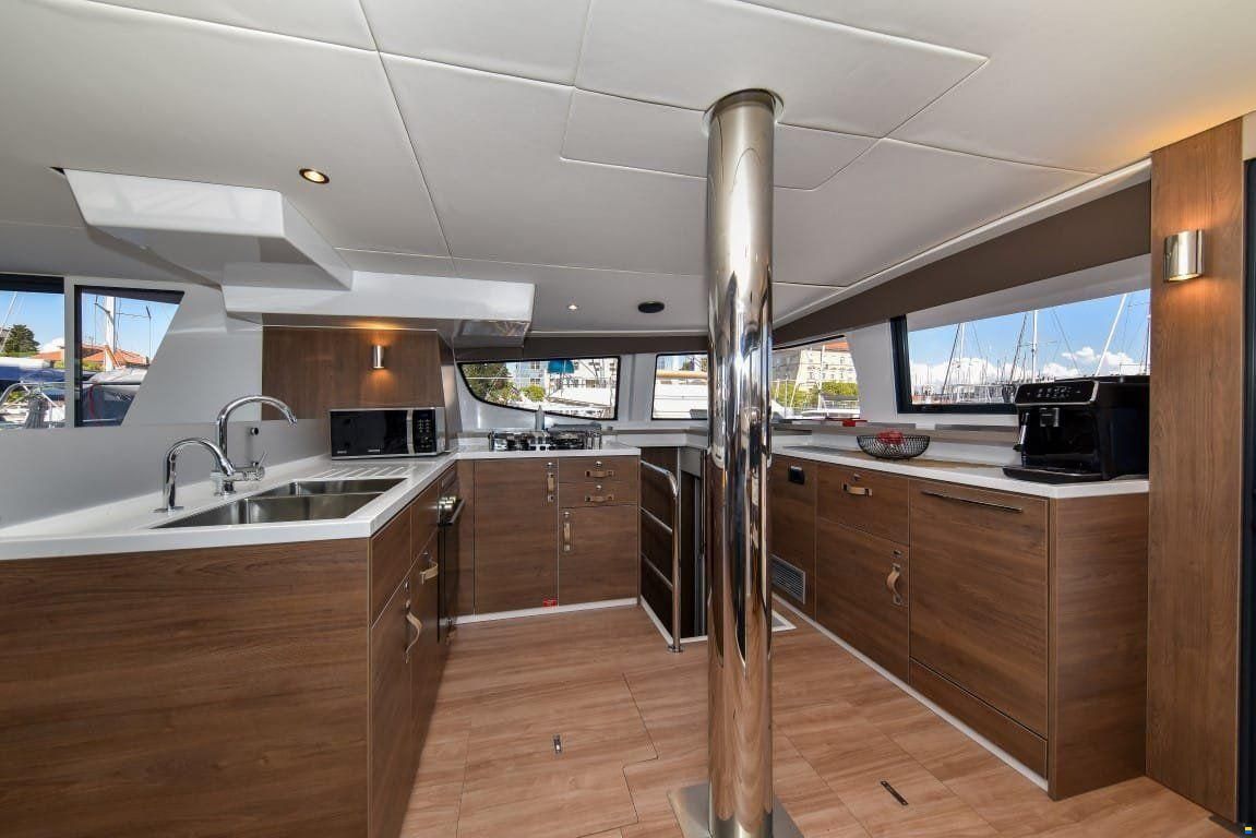 Catana Group Bali 4.6