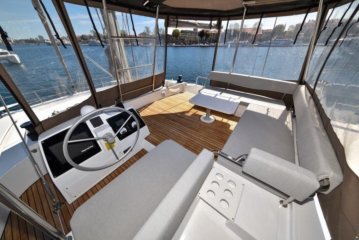 Catana Group Bali 4.6