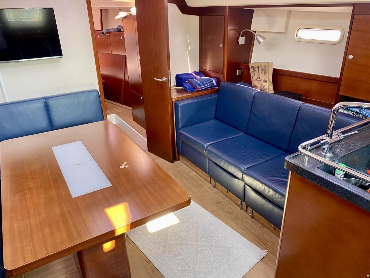 Hanse 470E Owners version