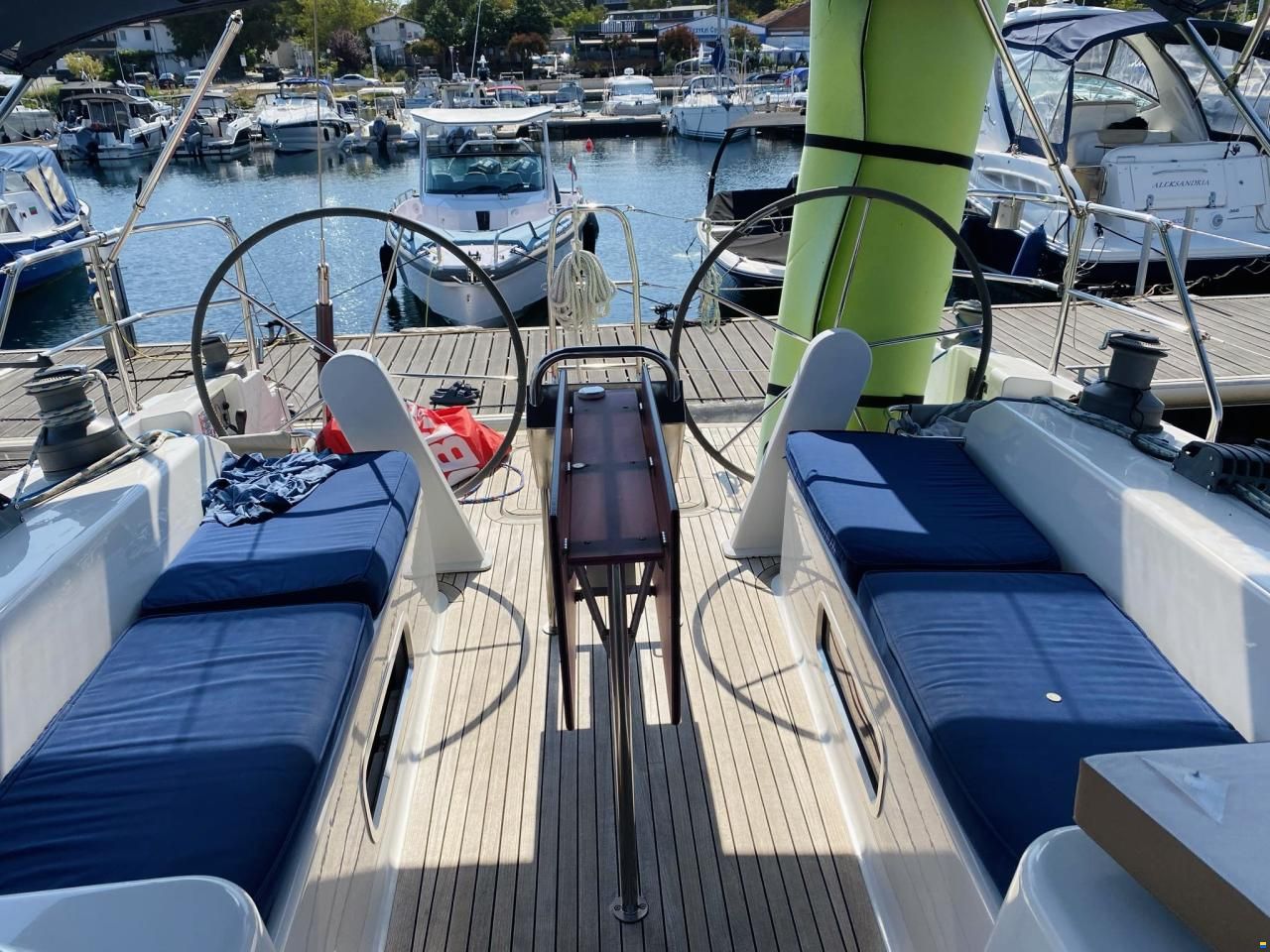Hanse 470E Owners version