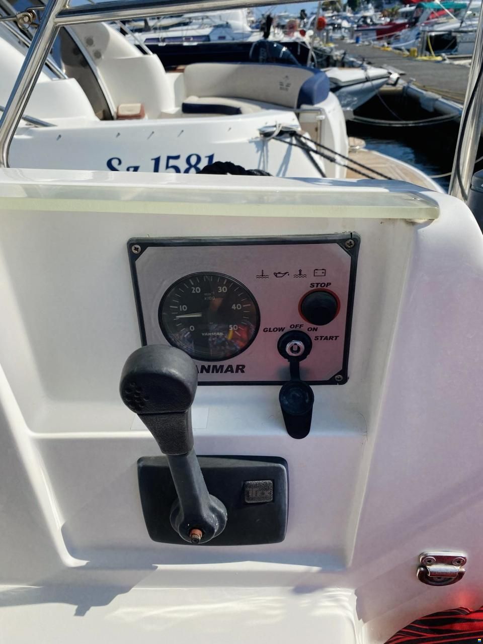 Hanse 470E Owners version