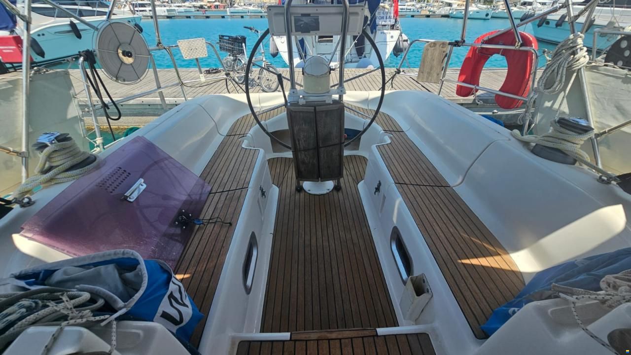Dufour 38 Clasic