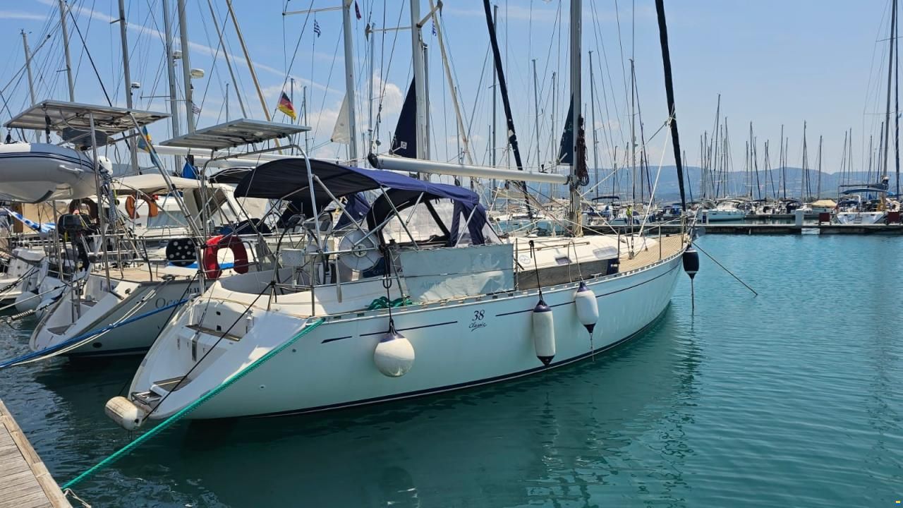 Dufour 38 Clasic