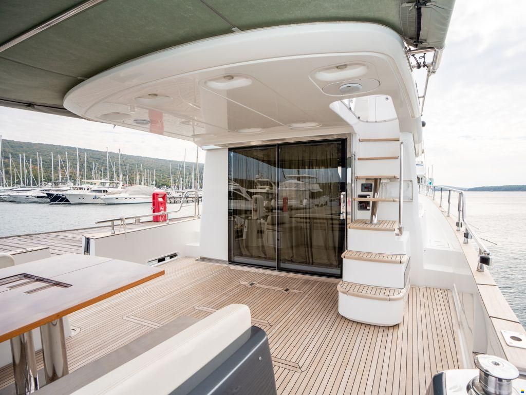 Azimut Magellano 53 Fly