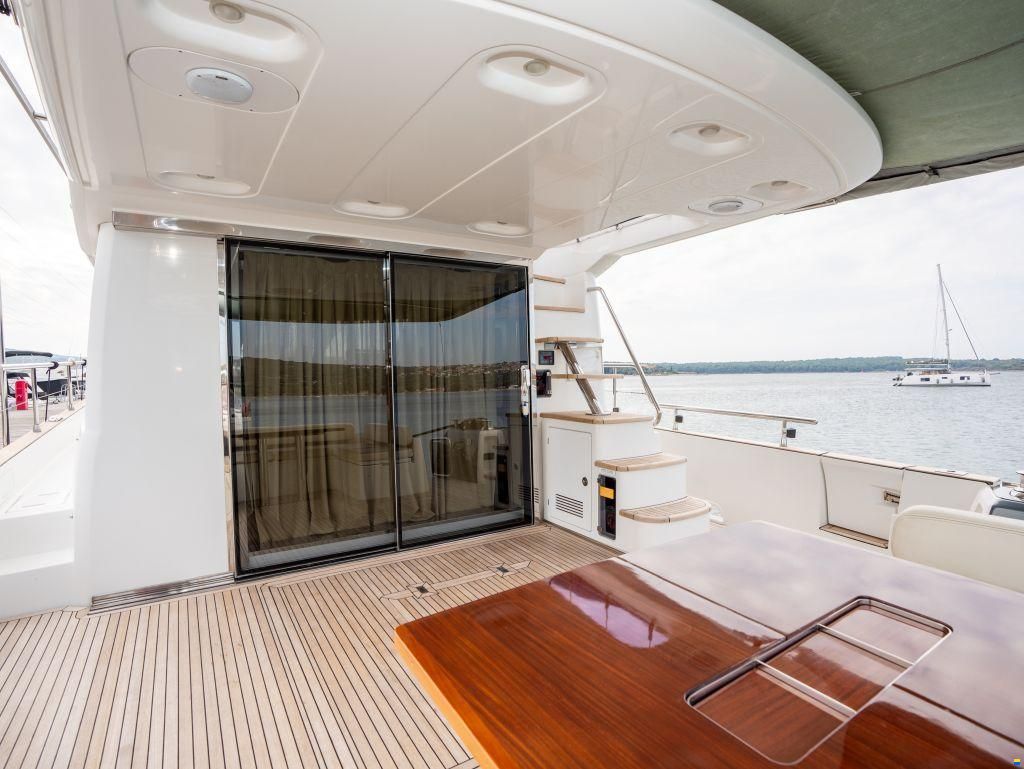Azimut Magellano 53 Fly
