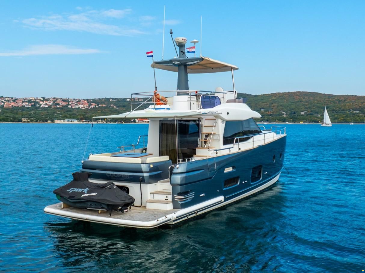 Azimut Magellano 53 Fly